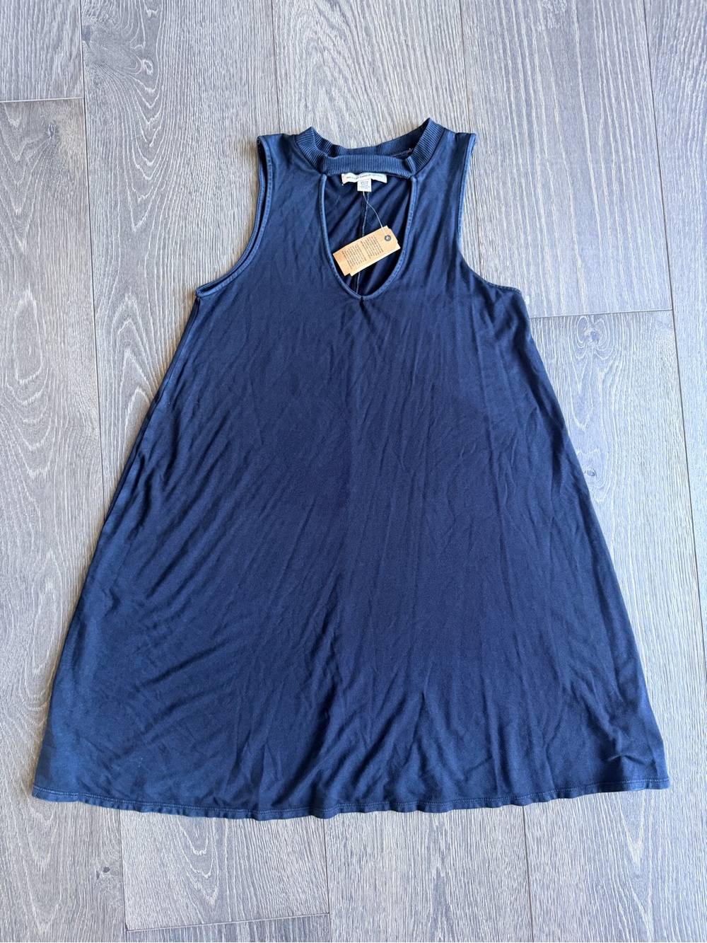 American Eagle Soft & Sexy Keyhole Swing Dress in Navy Blue Size XS